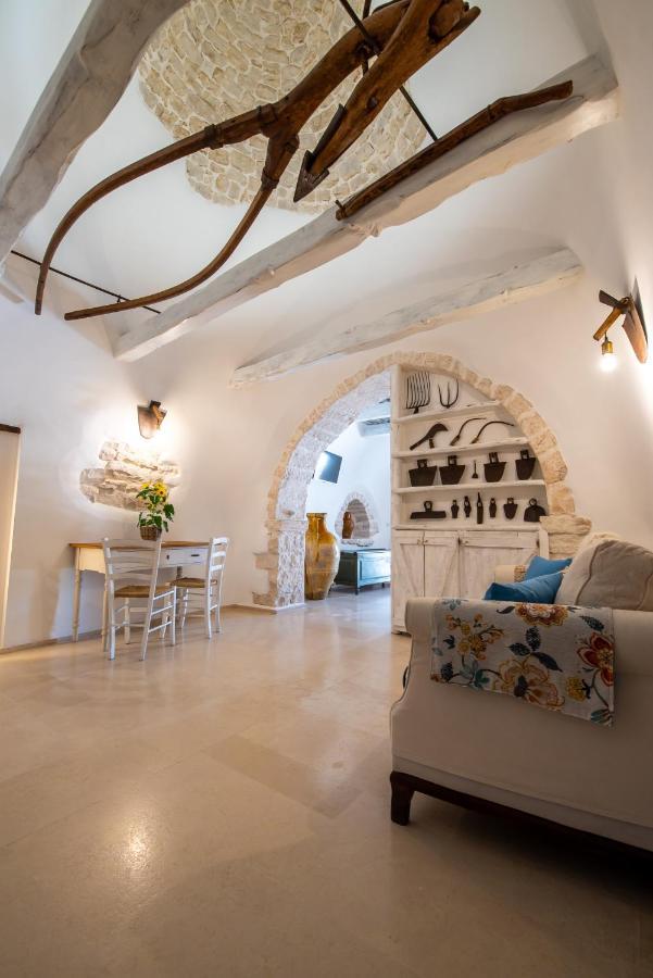 Trulli Holiday Deluxe&Wellness Alberobello Exterior foto